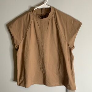 MOTF “Curated” top very short sleeves cotton blend. Sz Medium, office or casual